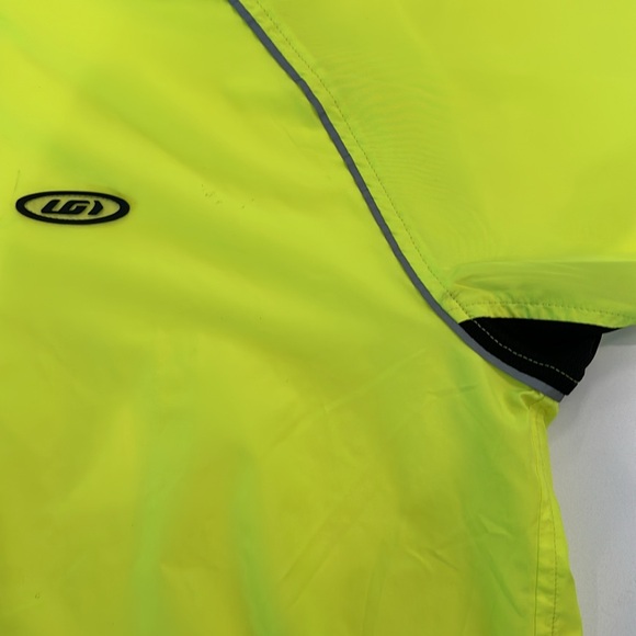 Louis Garneau High Visibility Wind Jacket - Picture 2 of 5